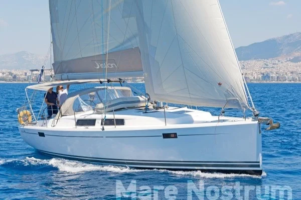Hanse 385 - Boatscribe.com