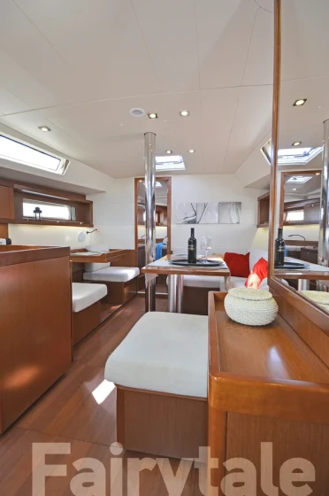 Oceanis 41 - Boatscribe.com