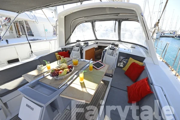 Oceanis 41 - Boatscribe.com