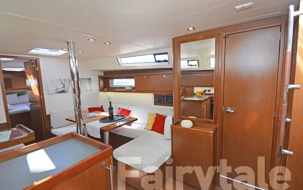 Oceanis 41 - Boatscribe.com