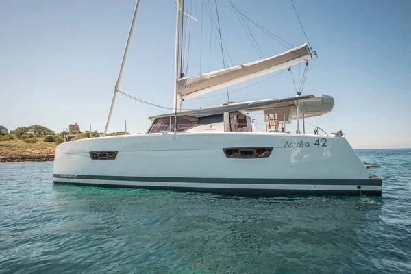 Astrea 42 - Boatscribe.com