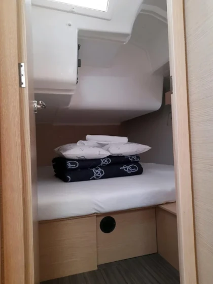 Dufour 412 - Boatscribe.com