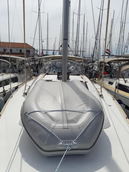 Dufour 412 - Boatscribe.com