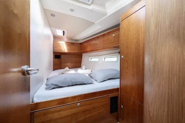 Hanse 575 - Boatscribe.com