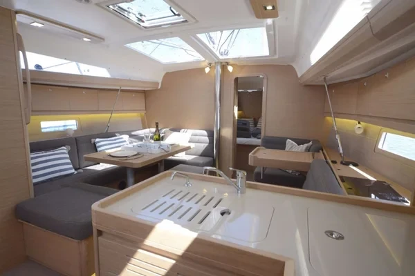 Dufour 412 GL - Boatscribe.com