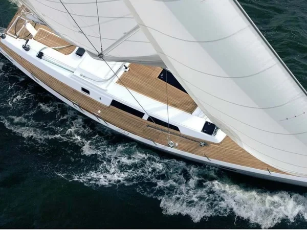 Hanse 470 - Boatscribe.com