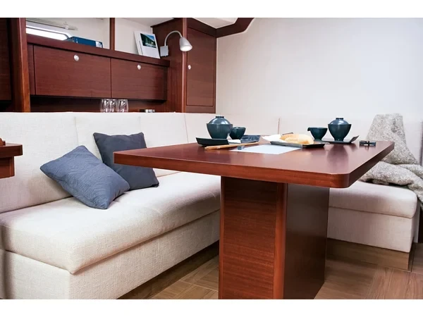 Hanse 470 - Boatscribe.com