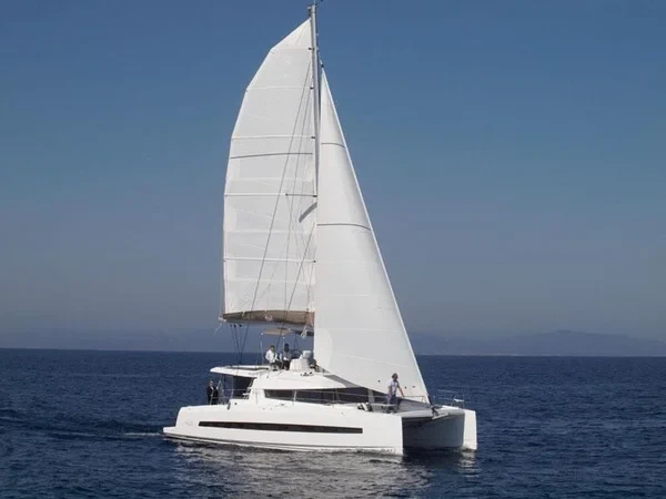 Bali 4.3 - Boatscribe.com