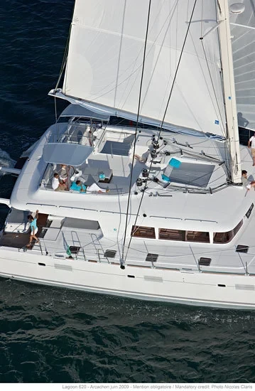 Lagoon 620 - Boatscribe.com