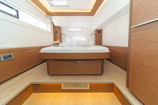 Lagoon 46 - Boatscribe.com