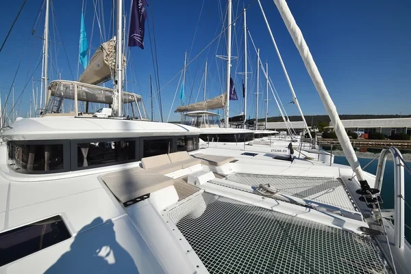 Lagoon 50 - Boatscribe.com