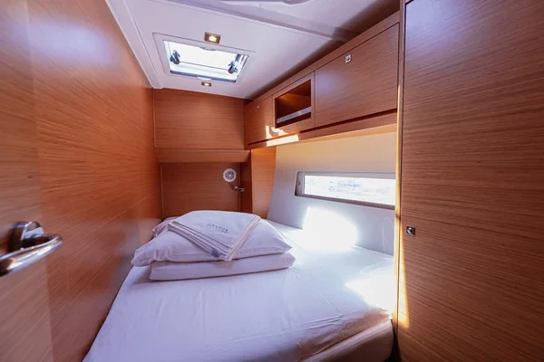 Dufour 470 - Boatscribe.com