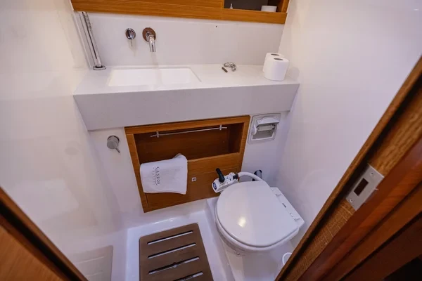 Dufour 470 - Boatscribe.com