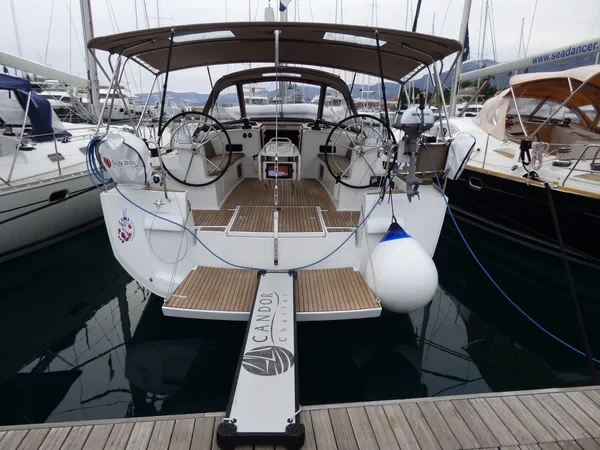 Sun Odyssey 519 - Boatscribe.com