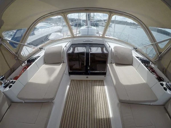 Jeanneau 57 - Boatscribe.com