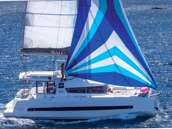 Bali 4.1 - Boatscribe.com