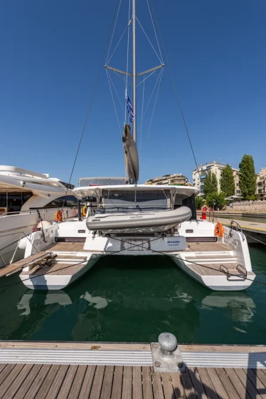 Lagoon 42 - Boatscribe.com