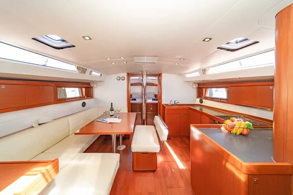 Oceanis 48 - Boatscribe.com