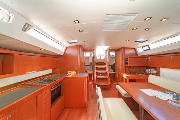 Oceanis 48 - Boatscribe.com