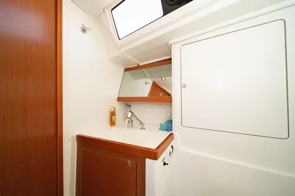 Oceanis 48 - Boatscribe.com