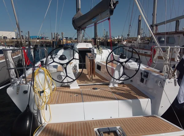 Dehler 38 - Boatscribe.com