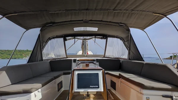 Dufour 530 - Boatscribe.com