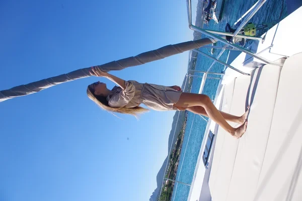 Bali 4.3 - Boatscribe.com