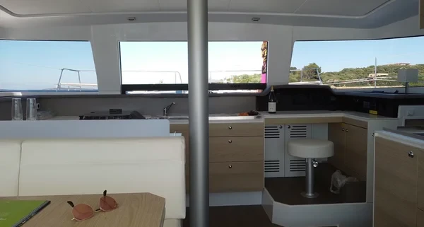 Bali 4.3 - Boatscribe.com