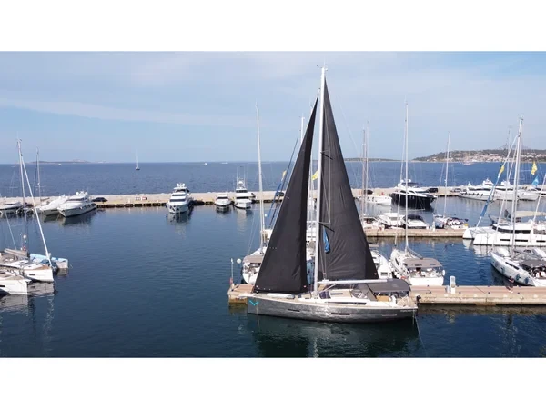 Dufour 56 Exclusive - Boatscribe.com