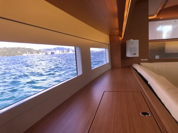 Dufour 530 - Boatscribe.com