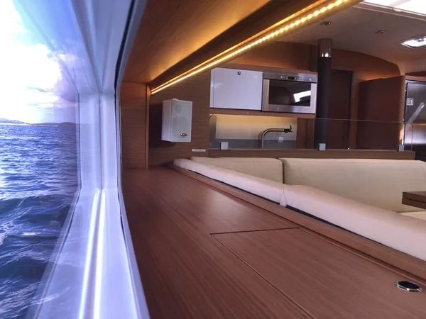 Dufour 530 - Boatscribe.com