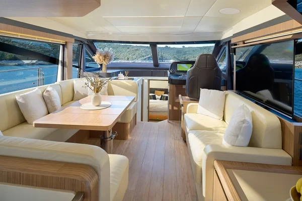 Absolute 50 Fly - Boatscribe.com