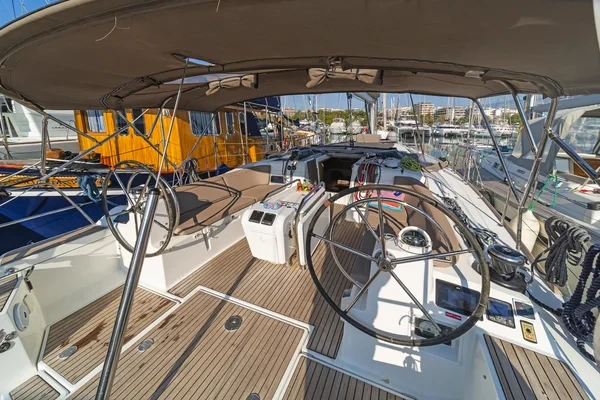 Sun Odyssey 519 - Boatscribe.com