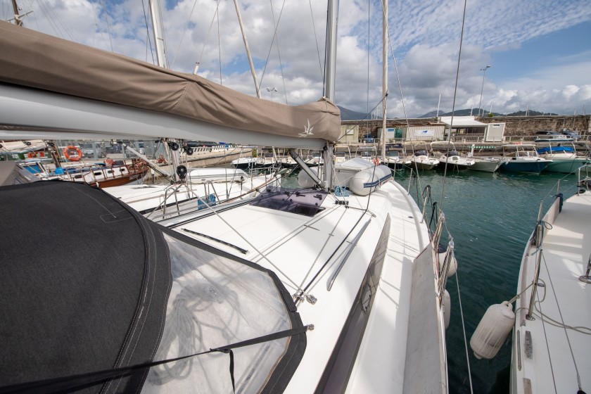 Sun Odyssey 410 - Boatscribe.com