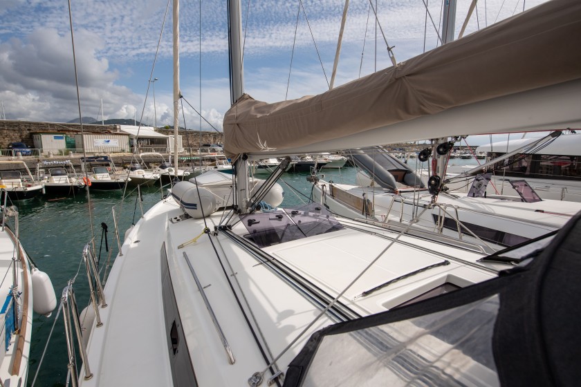Sun Odyssey 410 - Boatscribe.com