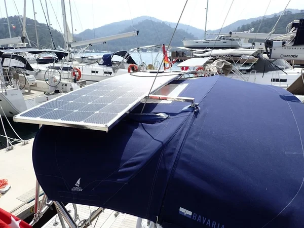Bavaria 34 Cruiser - Boatscribe.com