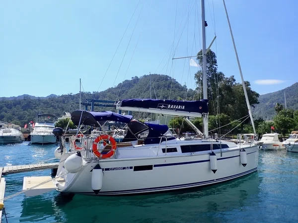 Bavaria 34 Cruiser - Boatscribe.com