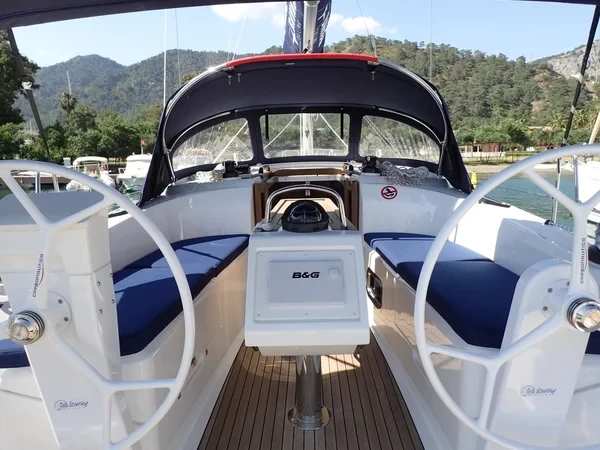 Bavaria 34 Cruiser - Boatscribe.com