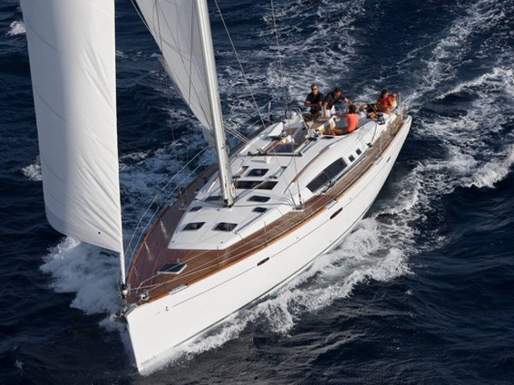 Oceanis 54 - Boatscribe.com