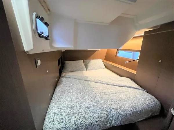 Oceanis 46.1 - Boatscribe.com