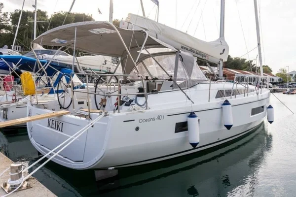 Oceanis 40.1 - Boatscribe.com