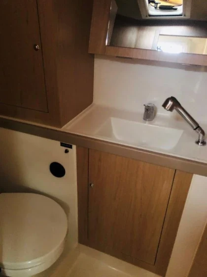 Oceanis 40.1 - Boatscribe.com