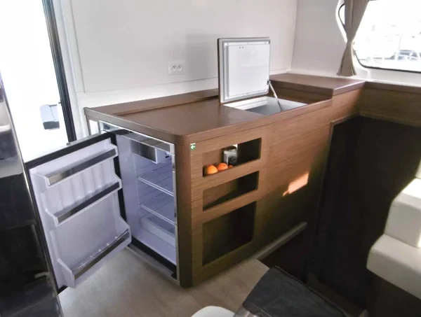 Lagoon 42 - Boatscribe.com