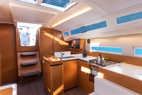 Sun Odyssey 410 - Boatscribe.com