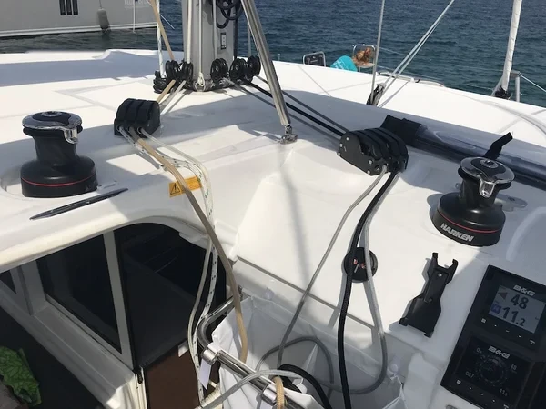 Lagoon 40 - Boatscribe.com