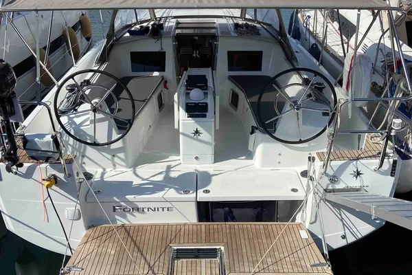 Sun Odyssey 410 - Boatscribe.com