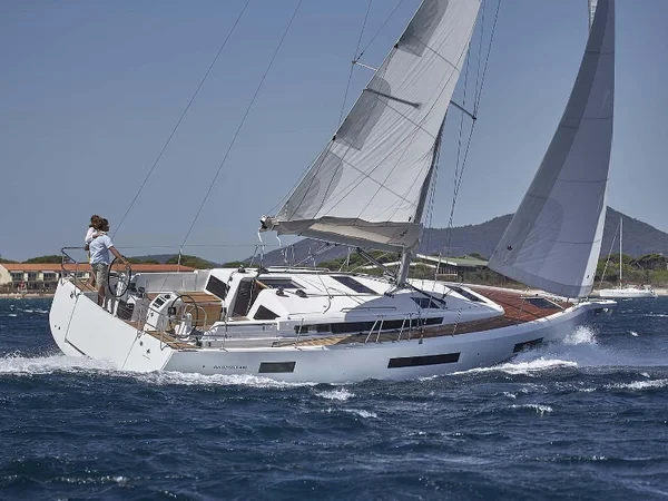 Sun Odyssey 440 - Boatscribe.com