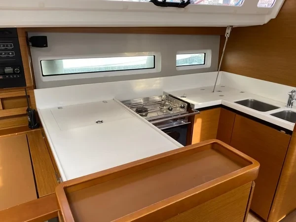 Sun Odyssey 440 - Boatscribe.com