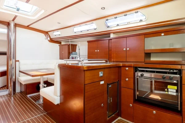 Hanse 400 - Boatscribe.com