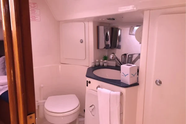 Bavaria 38 - Boatscribe.com
